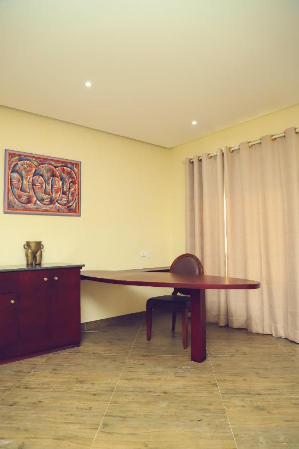 Hotel Regina The Pearl Aneho 외부 사진