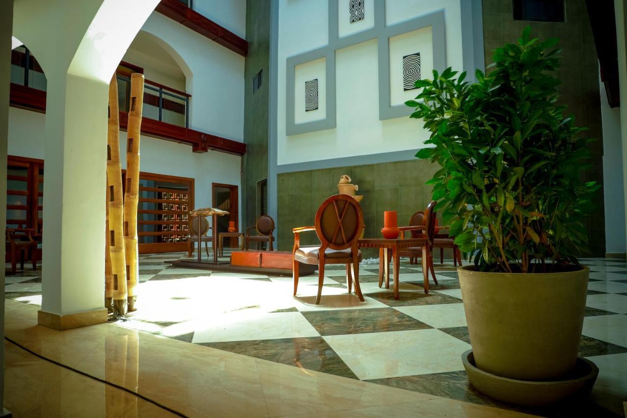 Hotel Regina The Pearl Aneho 외부 사진